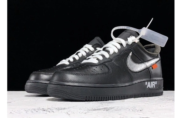 Nike '07 Low Off-White Air   1 MoMA Force  AV5210-001 0708